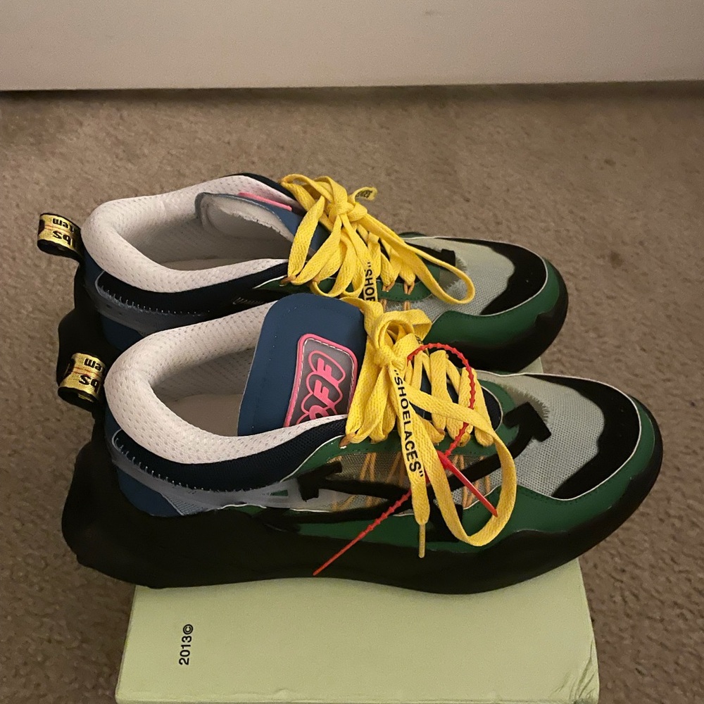 Off White Size 11 Men